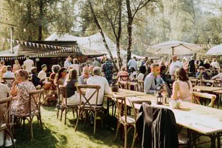 Feel Good TentEvent Festivallettje op het mos 1 Studio Iris van Tricht (2).jpg