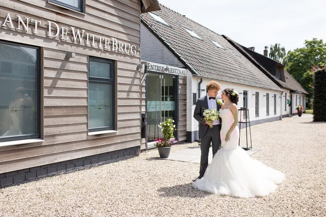 Trouwfoto voor Hotel de Witte Brug