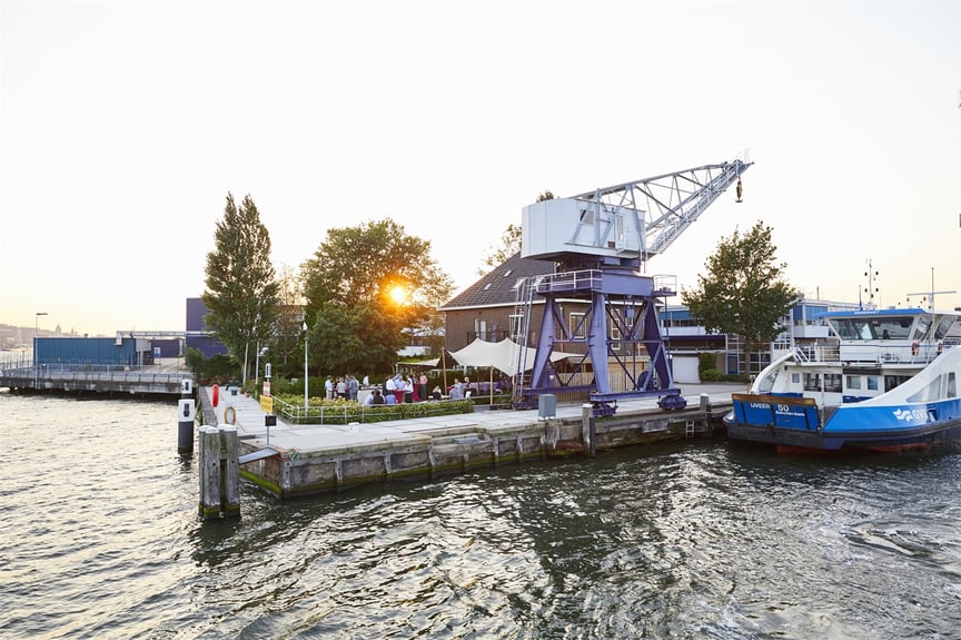 Industriële locatie aan het IJ in Amsterdam