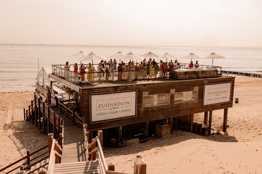 Bruiloft aan het strand bij Beachclub Zuiderduin in Westkapelle